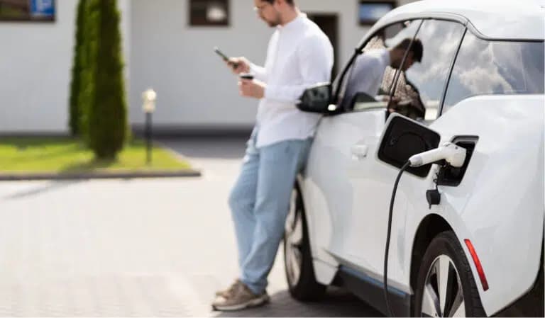Borne de recharge pour véhicule électrique